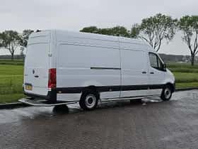 Mercedes-Benz Sprinter (2019) thumbnail 3