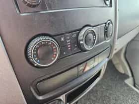 Mercedes-Benz Sprinter (2018) thumbnail 9