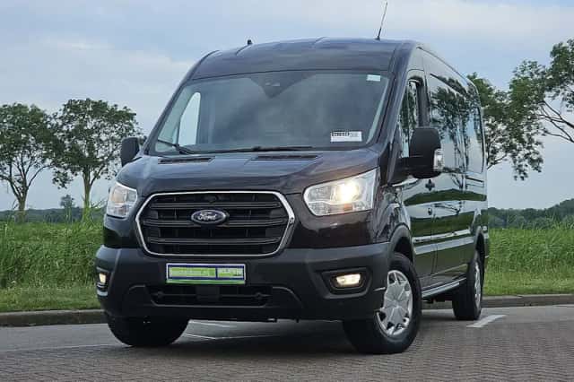 Ford Transit (2022) thumbnail 1
