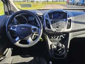 Ford Transit (2015) thumbnail 7