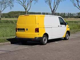 Volkswagen Transporter (2021) thumbnail 3