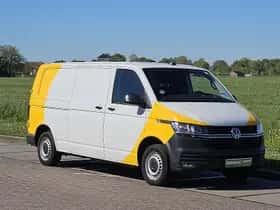 Volkswagen Transporter (2021) thumbnail 4