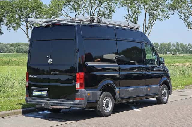 Volkswagen Crafter (2021) thumbnail 3