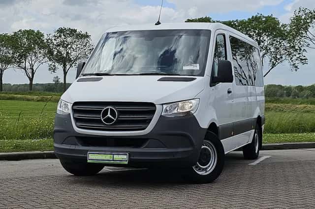 Mercedes-Benz Sprinter (2021) thumbnail 1