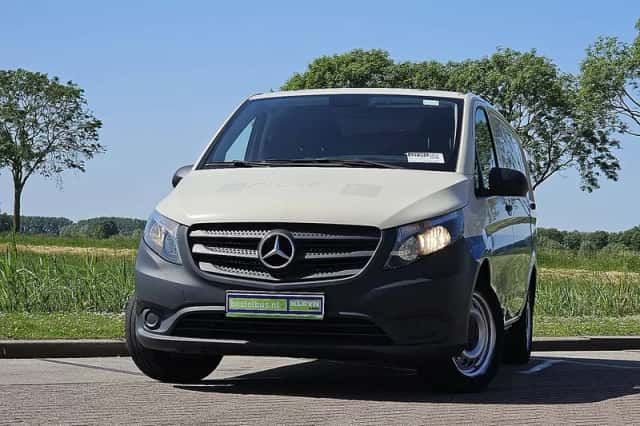 Mercedes-Benz Vito (2018) thumbnail 1