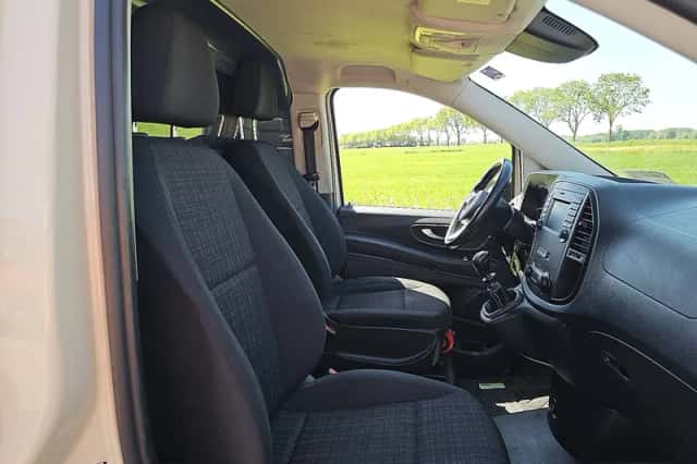 Mercedes-Benz Vito (2018) thumbnail 6