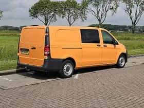 Mercedes-Benz Vito (2019) thumbnail 3