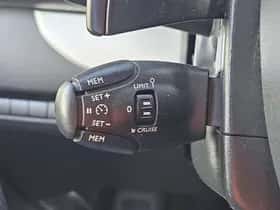 Opel Vivaro (2021) thumbnail 12
