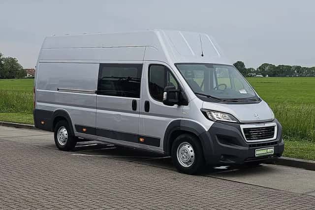 Peugeot Boxer (2017) thumbnail 4