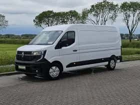 Renault Master (2024) thumbnail 2