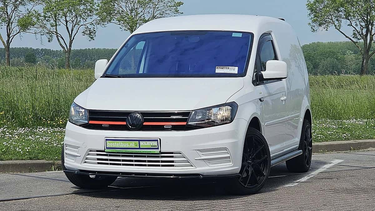 Volkswagen Caddy (2017) — foto 1