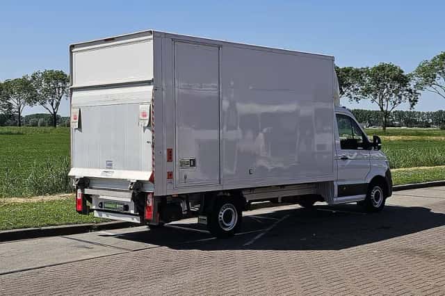 Volkswagen Crafter (2023) thumbnail 3
