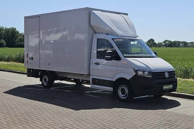 Volkswagen Crafter (2023) thumbnail 4