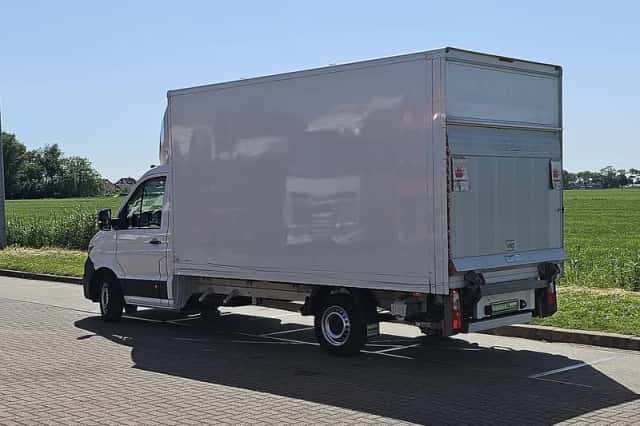 Volkswagen Crafter (2023) thumbnail 5