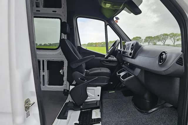 Mercedes-Benz Sprinter (2019) thumbnail 6