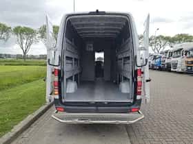 Mercedes-Benz Sprinter (2018) thumbnail 11