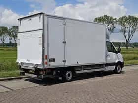 Mercedes-Benz Sprinter (2016) thumbnail 3