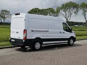 Ford Transit (2022) thumbnail 3