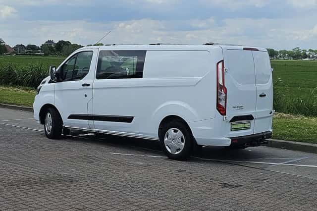 Ford Transit (2022) thumbnail 5