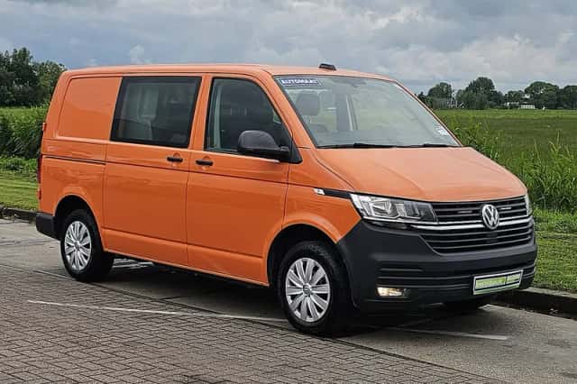 Volkswagen Transporter (2024) thumbnail 4