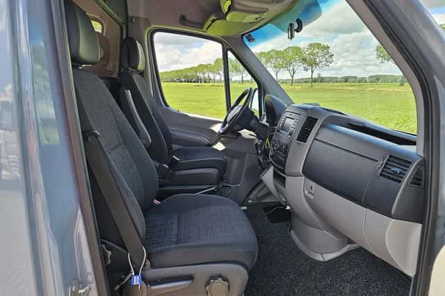 Mercedes-Benz Sprinter (2018) thumbnail 6