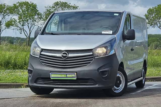 Opel Vivaro (2017) thumbnail 1