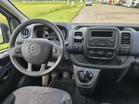 Opel Vivaro (2017) thumbnail 7