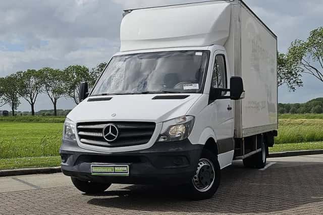 Mercedes-Benz Sprinter (2015) thumbnail 1