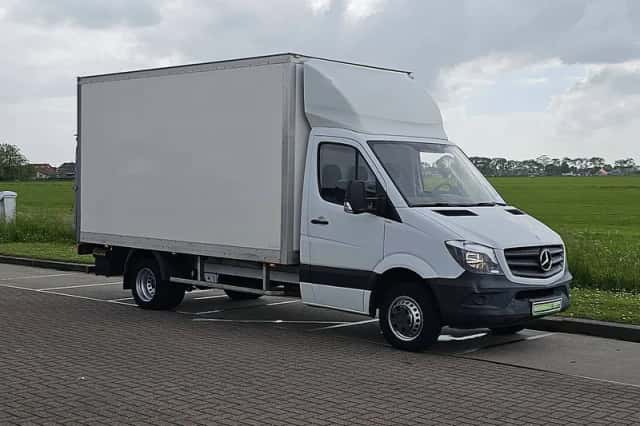 Mercedes-Benz Sprinter (2015) thumbnail 4