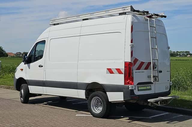 Mercedes-Benz Sprinter (2019) thumbnail 5