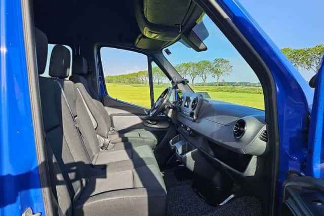 Mercedes-Benz Sprinter (2020) thumbnail 6