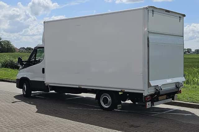 Iveco Daily (2021) thumbnail 5