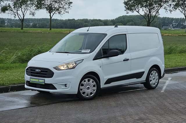 Ford Transit (2021) thumbnail 2