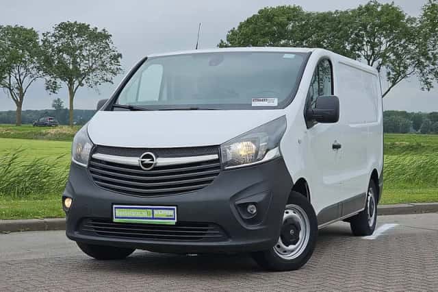 Opel Vivaro (2017) thumbnail 1