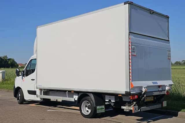 Renault Master (2024) thumbnail 5