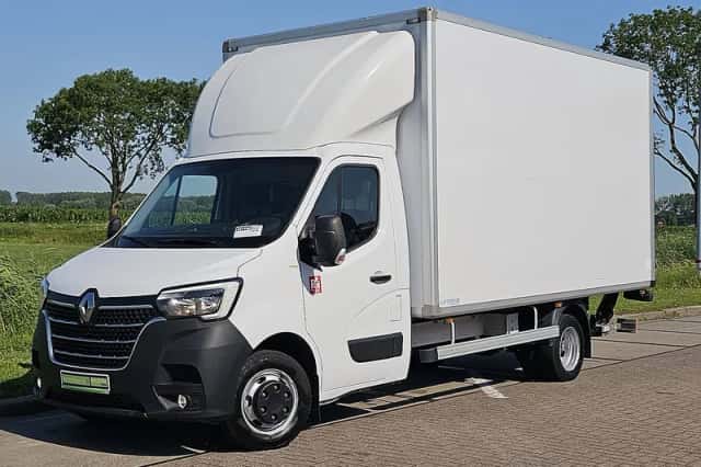 Renault Master (2024) thumbnail 2