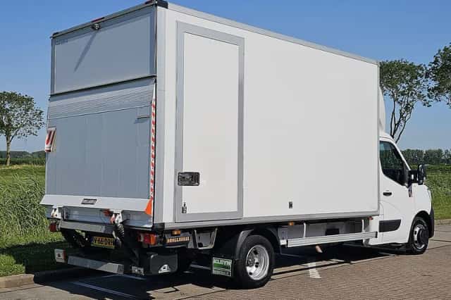 Renault Master (2024) thumbnail 3