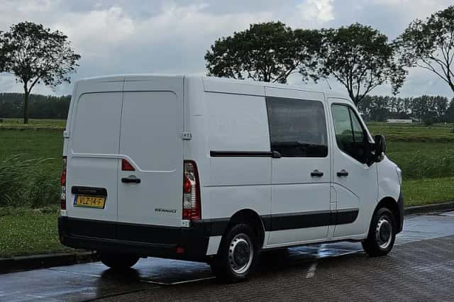 Renault Master (2021) thumbnail 3