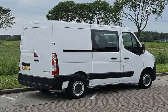 Renault Master (2021) thumbnail 3
