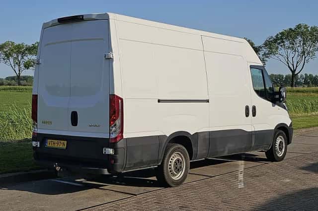Iveco Daily (2019) thumbnail 3