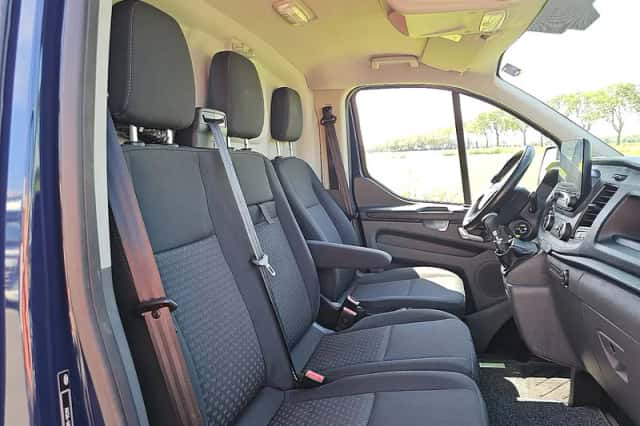 Ford Transit (2019) thumbnail 6