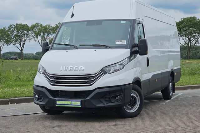 Iveco Daily (2023) thumbnail 1
