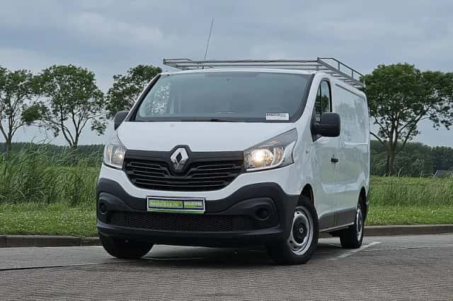 Renault Trafic (2019) thumbnail 1