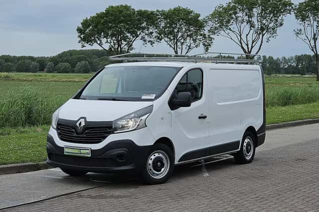Renault Trafic (2019) thumbnail 2