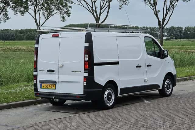 Renault Trafic (2019) thumbnail 3
