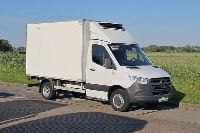 Mercedes-Benz Sprinter (2022) thumbnail 4