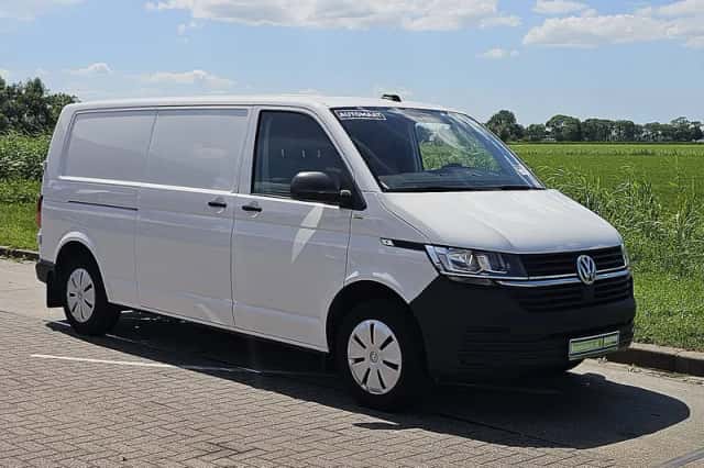 Volkswagen Transporter (2024) thumbnail 4