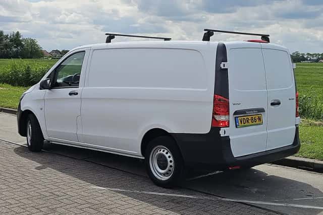 Mercedes-Benz Vito (2020) thumbnail 5