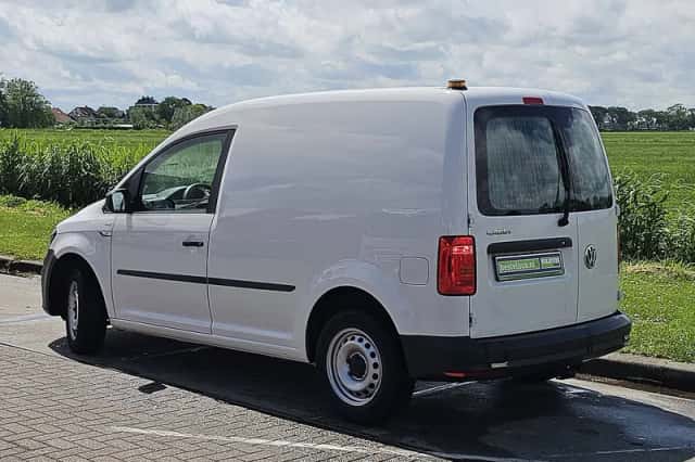 Volkswagen Caddy (2021) thumbnail 5