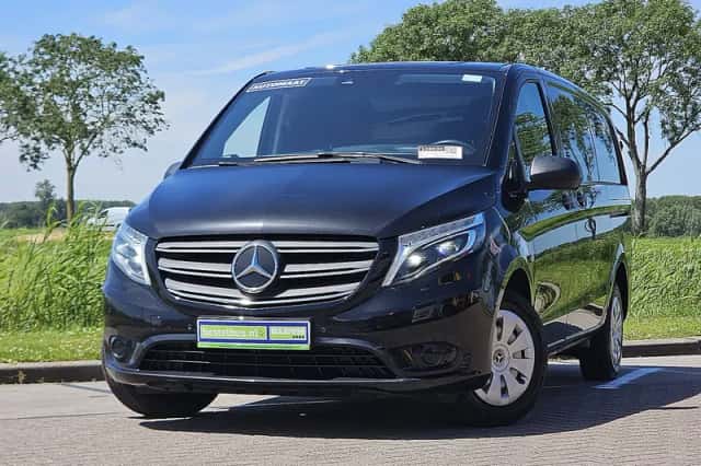 Mercedes-Benz Vito (2022) thumbnail 1